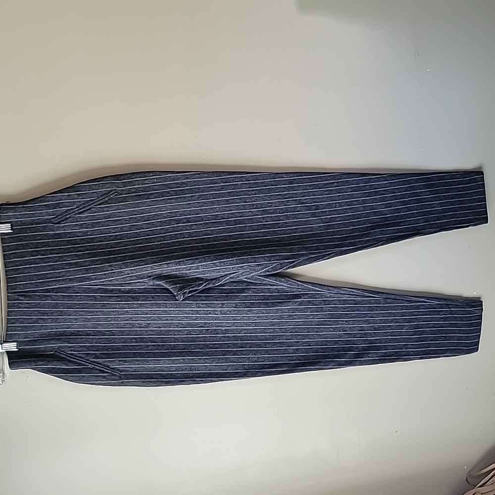 LEGGINGS HIGH-WAISTED HIGH-RISE CALIFORNIA COVER Size 8